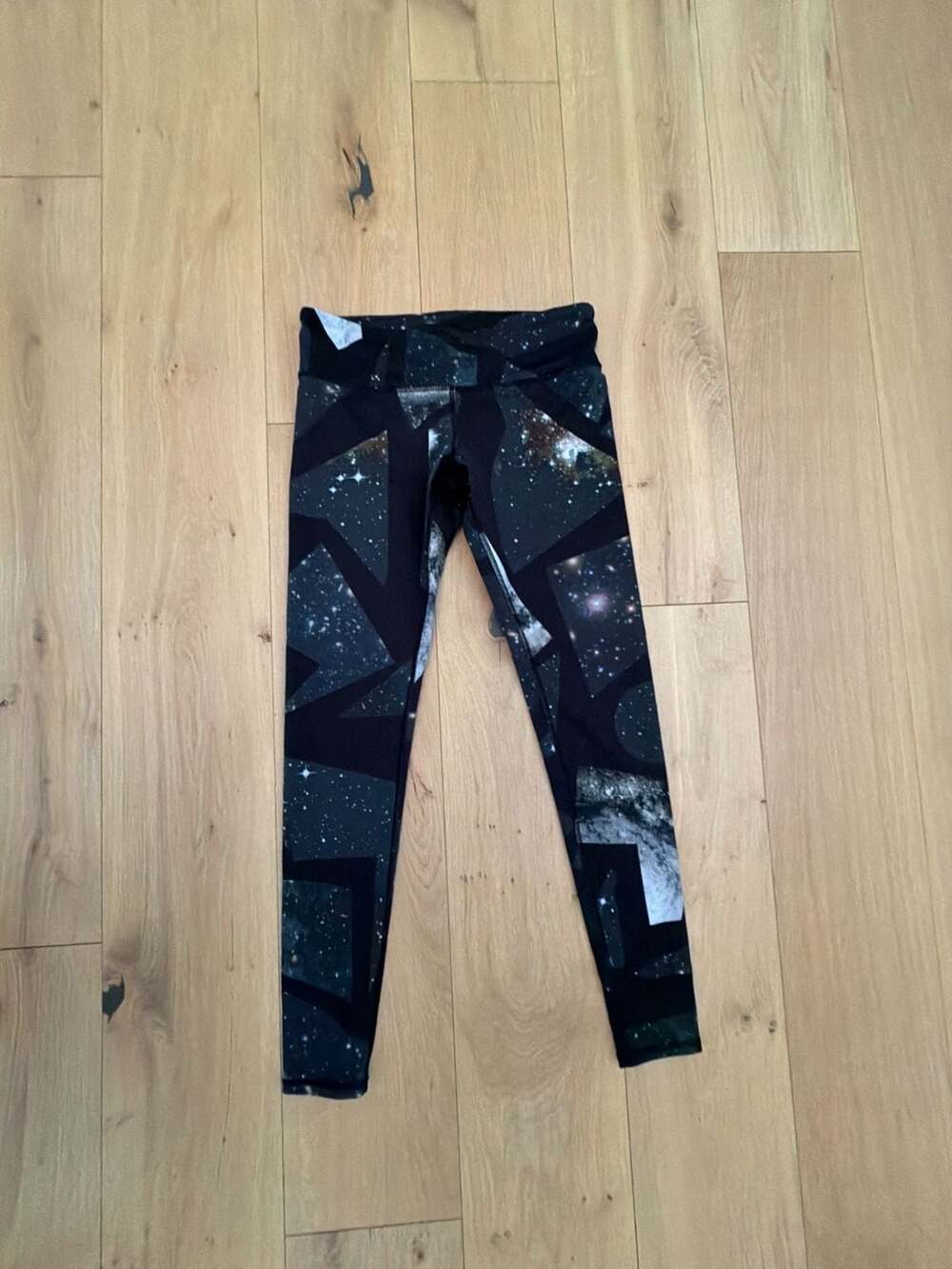 Alo Yoga Galaxy Print Leggings Size S